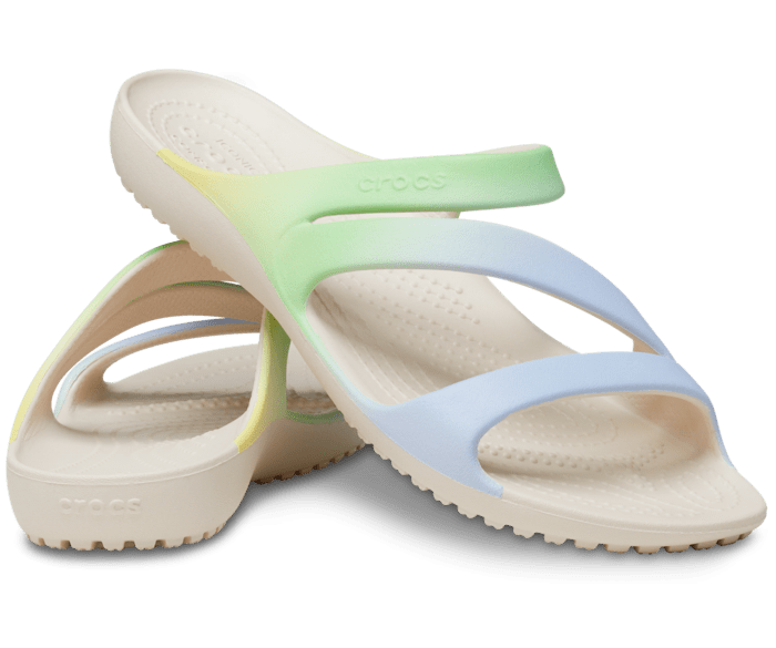 Crocs women's kadee ii graphic flip flop clearance