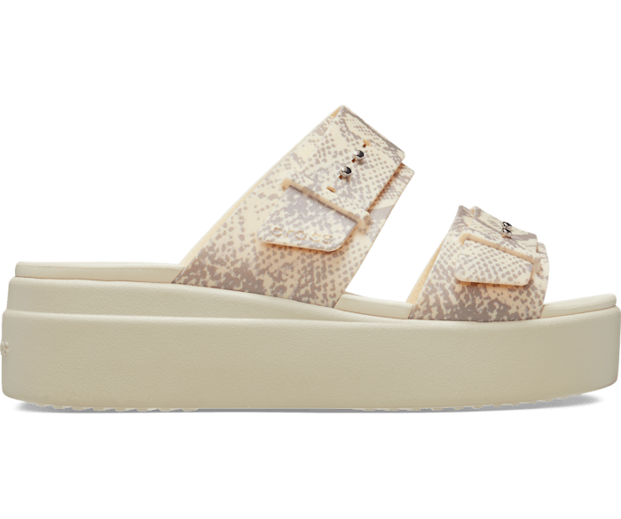crocs low wedge brooklyn