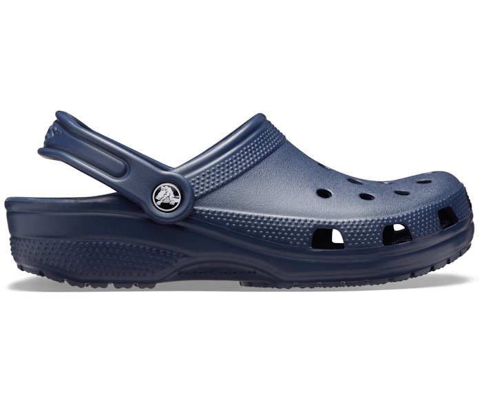 Stores that clearance carry crocs