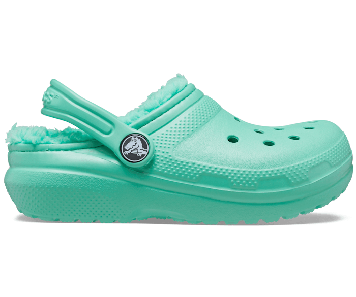 Crocs with 2025 fur size 9