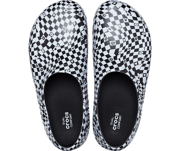 Crocs on on sale the clock review