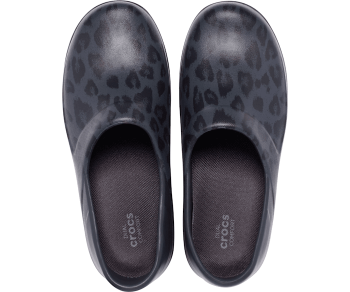 Neria pro graphic clog shop
