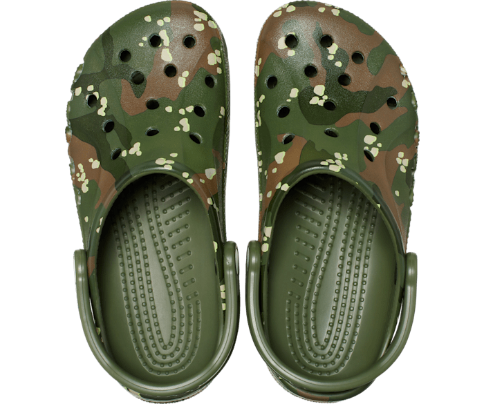 Girls cheap camo crocs