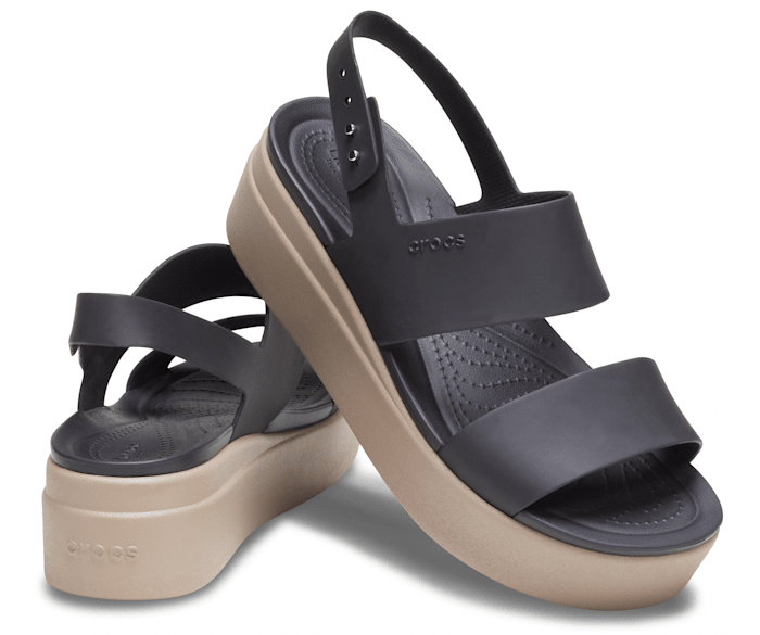 WOMEN’S CROCS BROOKLYN LOW WEDGE