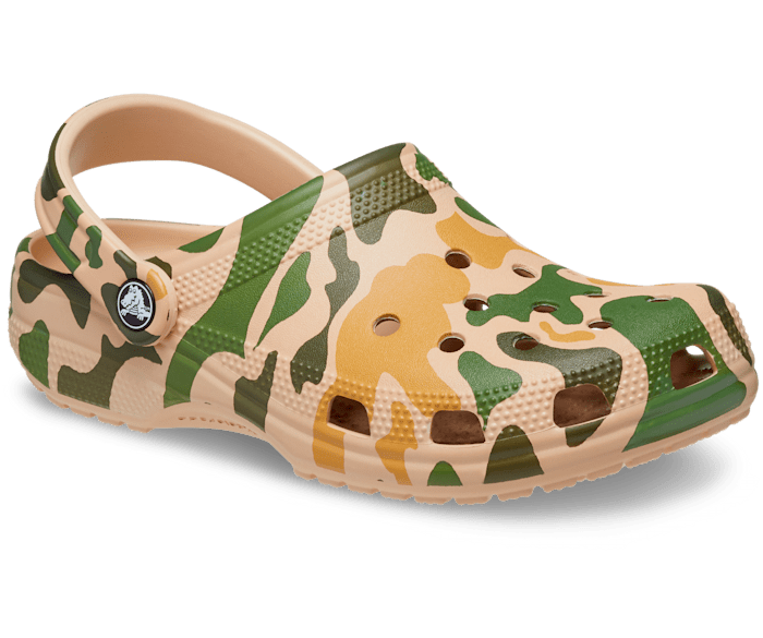 Mens camo hotsell lined crocs
