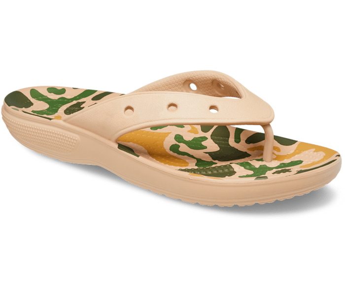Camo croc discount flip flops