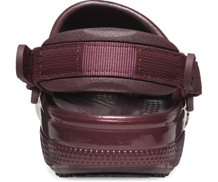 Crocs with back clearance strap
