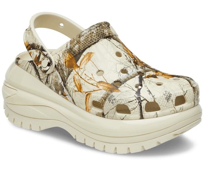 Realtree on sale edge crocs