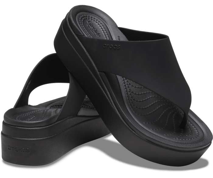 Crocs flip sandals hotsell