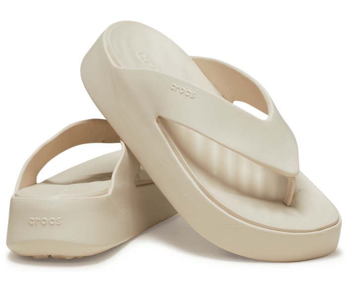 Crocs gateway clearance