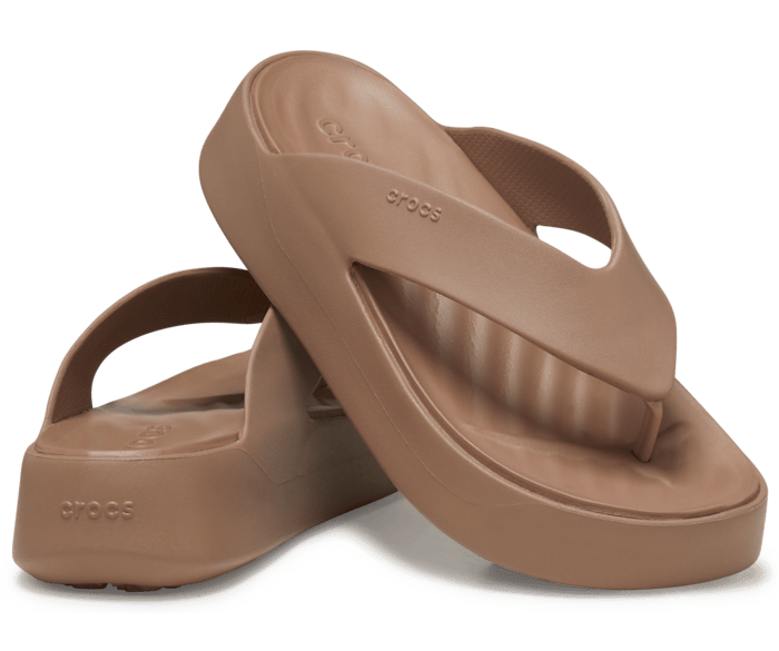 Crocs platform flip flops store