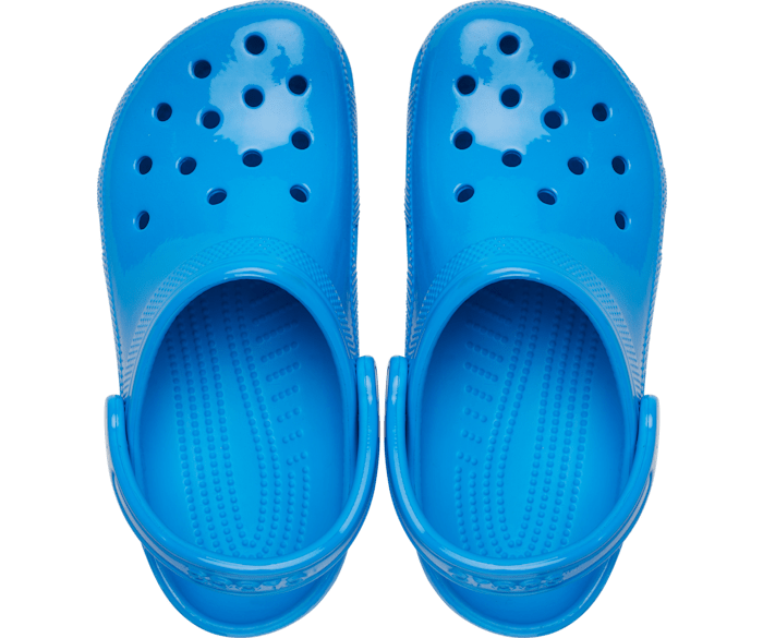 Neon clearance blue crocs