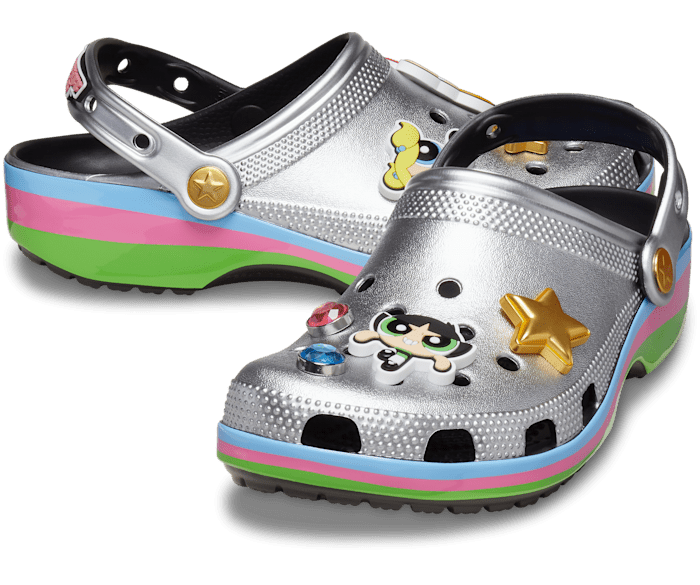 Girls in crocs shop