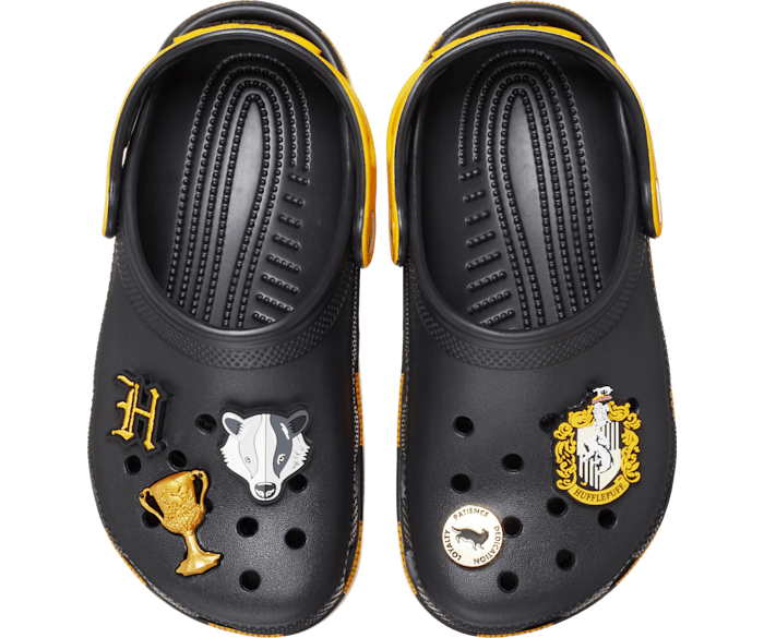 Crocs kiss store