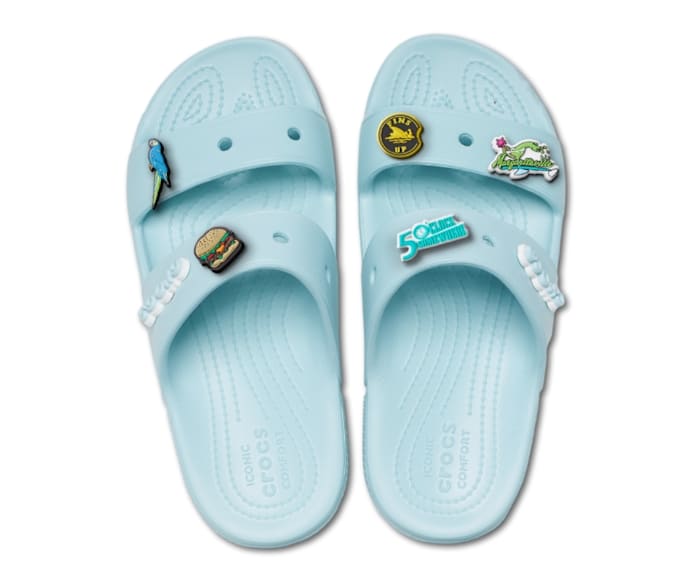 crocs canada free shipping code