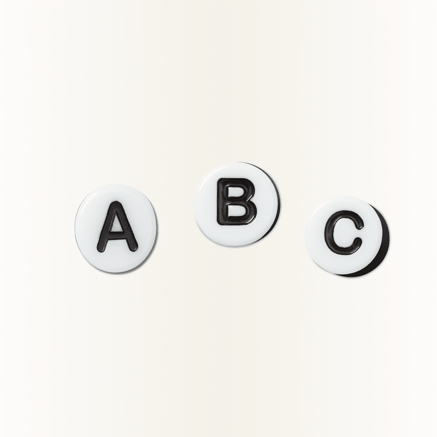 Tiny Friendship Letter M Jibbitz™ charms - Crocs