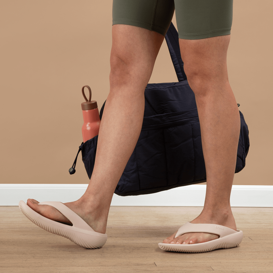 Quartz Women’s Mellow Recovery Flip - Bottom - Crocs