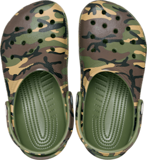 Детские сабо Crocs Classic Camouflage Clog, цвет: Армейский зелёный / Разноцветный — фото 3