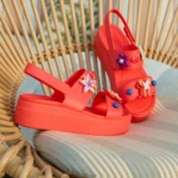 Hello Kitty Classic Clog
